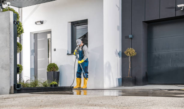Best Building Exterior Pressure Washing in Grafton, WI